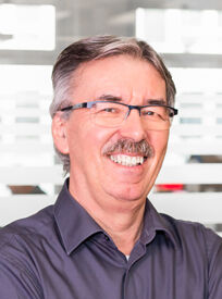 Max Egger, CEO Max Egger, CEO